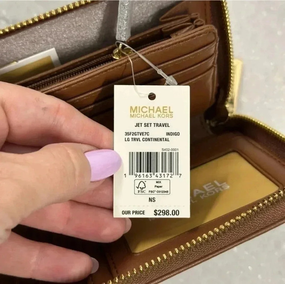 NWT Michael Kors denim continental wallet - Picture 4 of 6